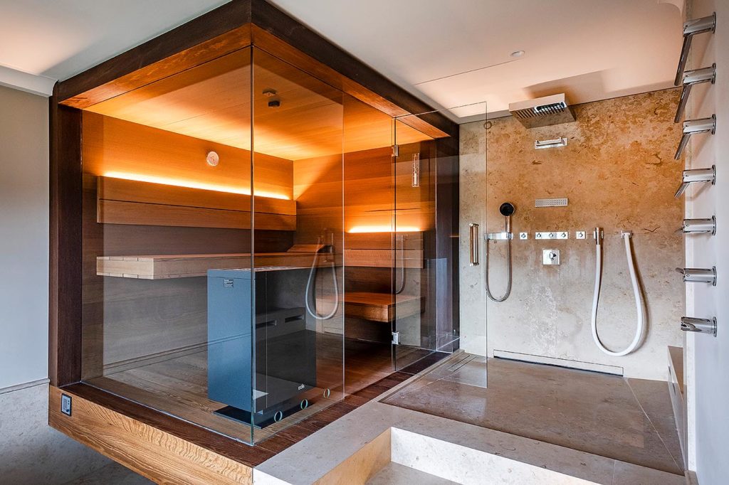 Luxus Sauna Nach Dem Training Bild
