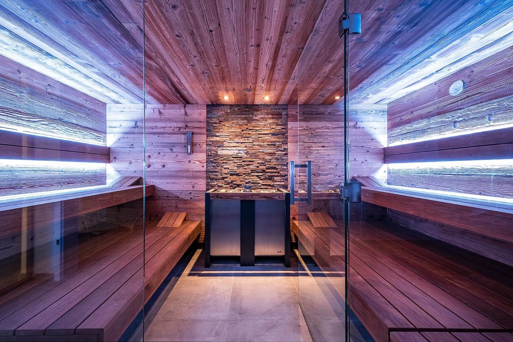 Saunaofen 7,5 kW Monuments IRON 1 Sauna Heizgerät mit Steinen roter Quarzit 