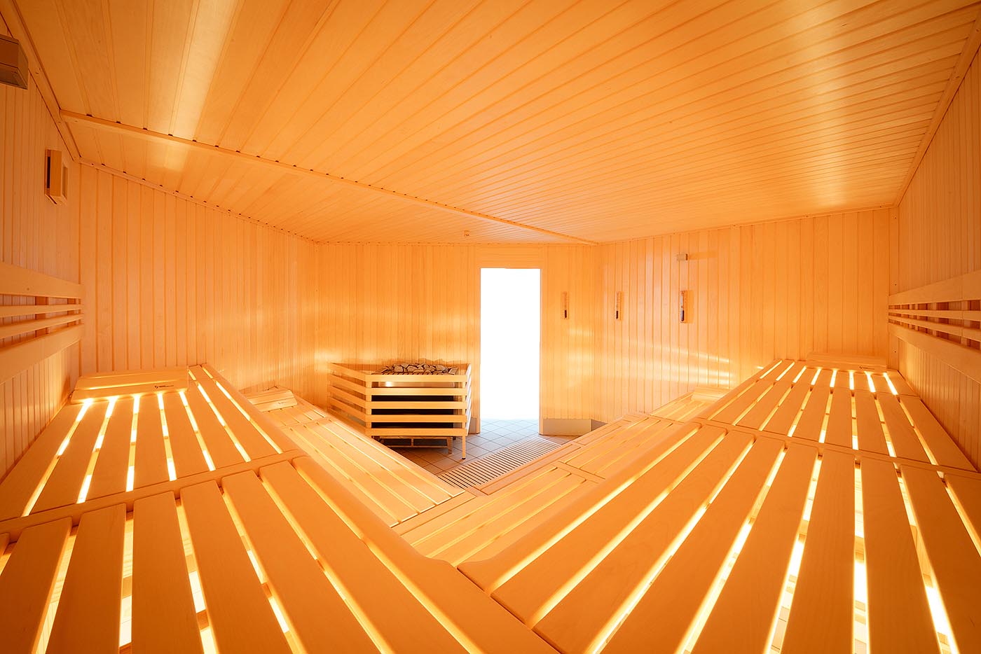 sauna für spa fitnessclub corso 4 | corso saunamanufaktur