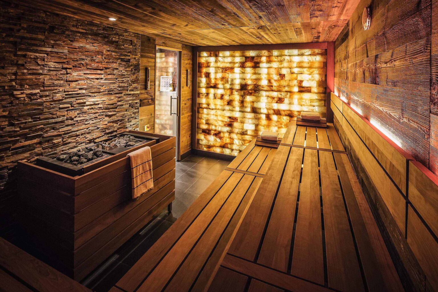 Saunabau nach Maß | Saunahersteller | corso sauna manufaktur - Luxury Private Saunas