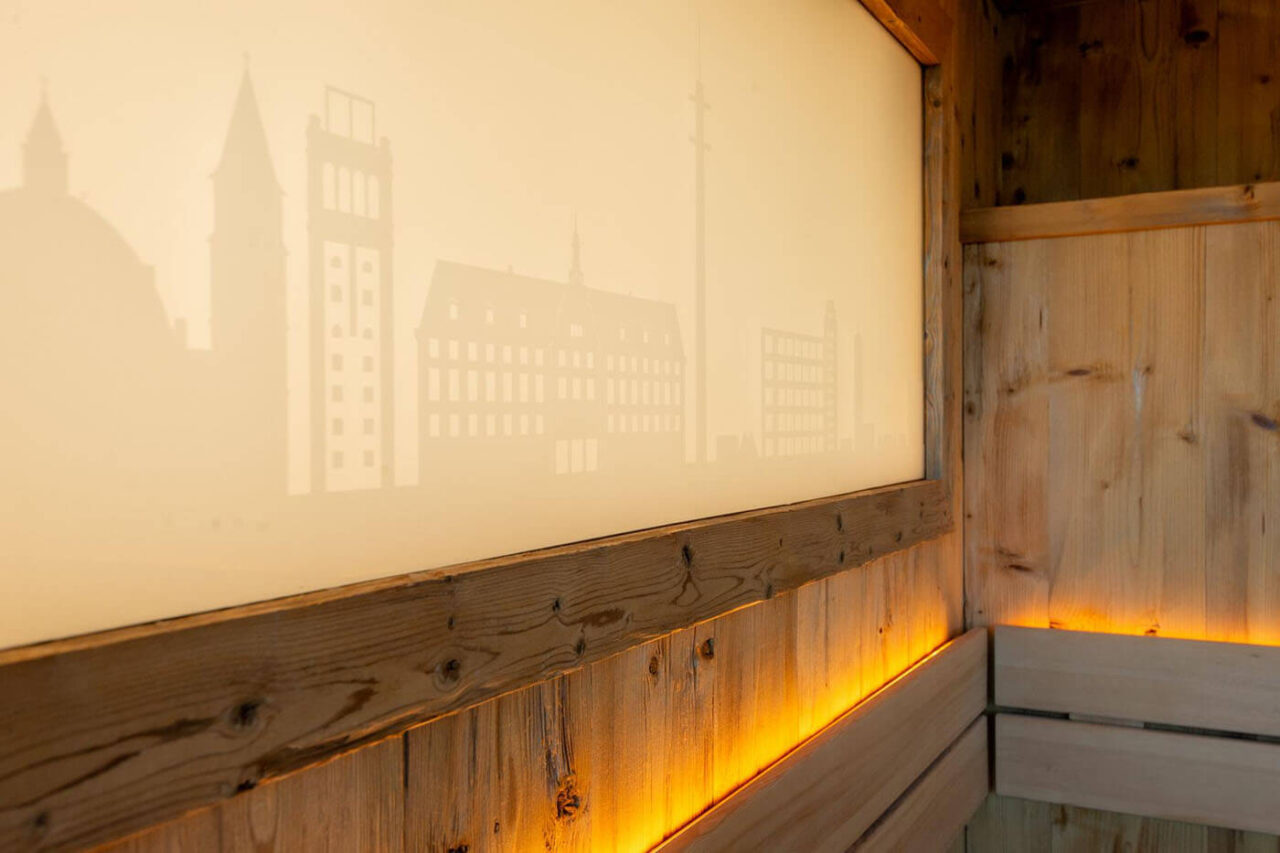 corso Profisauna KonnexInn 12 Wellnessbereich SPA Hotel KonnexInn Nordhorn: Biosauna, geplant und gebaut von corso sauna manufaktur