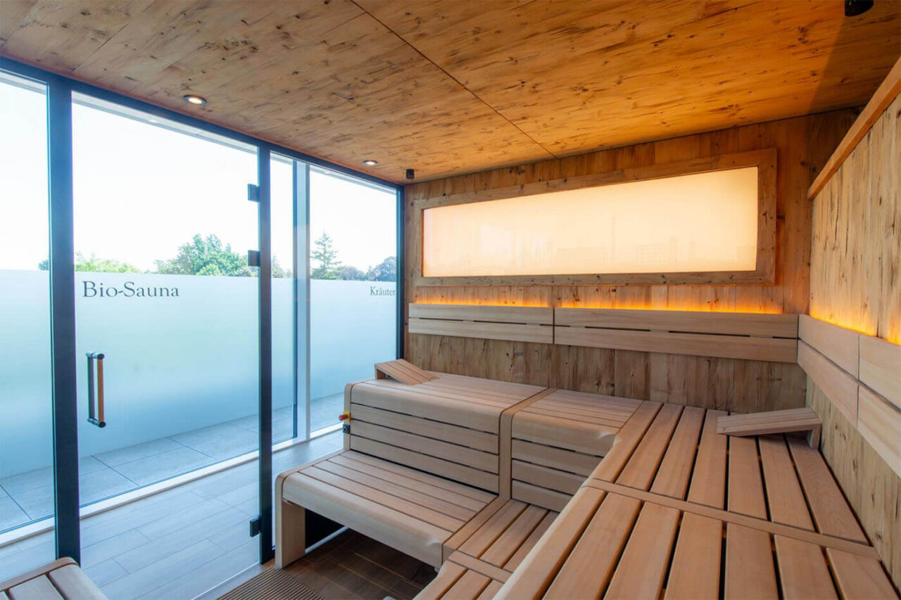 corso Profisauna KonnexInn 3 Wellnessbereich SPA Hotel KonnexInn Nordhorn: Biosauna, geplant und gebaut von corso sauna manufaktur